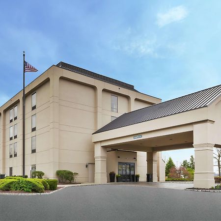 Hampton Inn Clinton Bagian luar foto